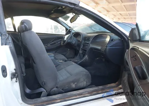 2000 Ford Mustang Gt из США, поврежденный, VIN 1FAFP45X8YF305909